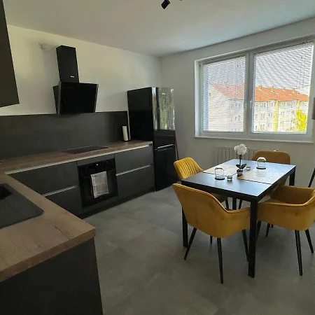 Moderne 2-zimmer Im Zentrum Von * Вольфсбург