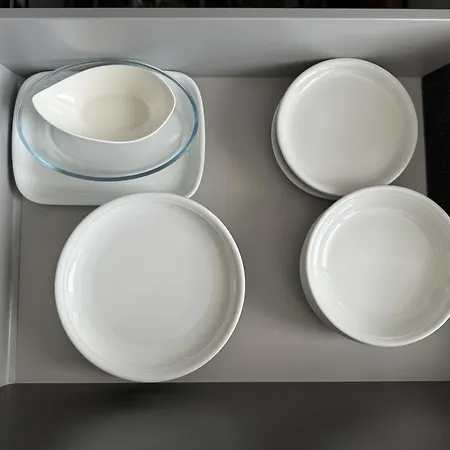 Moderne 2-zimmer Im Zentrum Von Вольфсбург